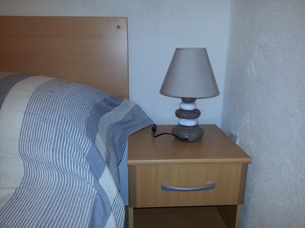 New Studio Apartments Trlaja Šibenik Chambre photo
