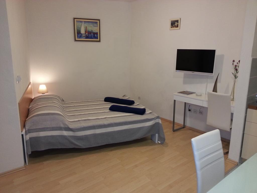 New Studio Apartments Trlaja Šibenik Chambre photo